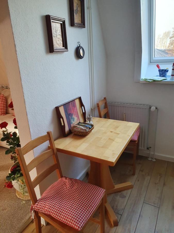 Ferienwohnung Schonfeld Busum Exterior photo